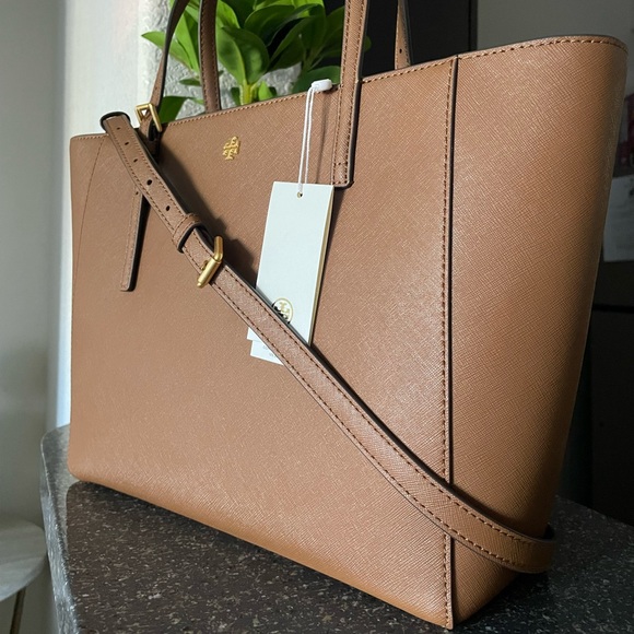 New ✨Authentic Emerson Tory Burch tote bag - Picture 2 of 15